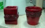 rose pot in red.JPG